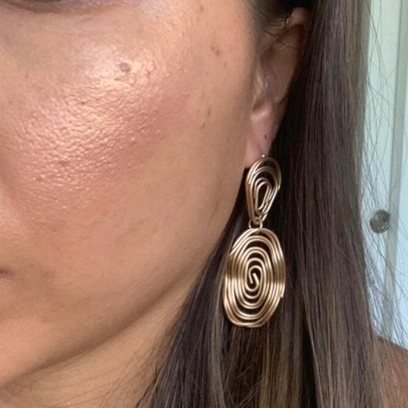 Women's Gold abstract maximalist twist spiral boho big statement earrings new - Picture 9 of 9